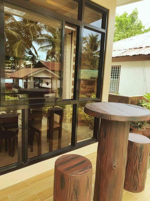 Beach Getaway Studio Villa In Lobo エクステリア 写真