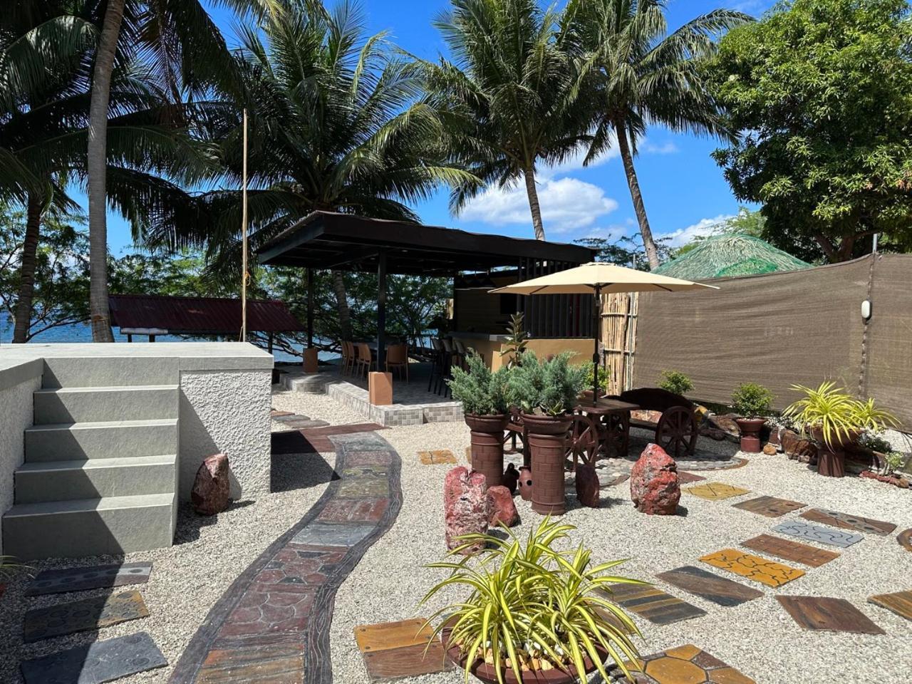 Beach Getaway Studio Villa In Lobo エクステリア 写真